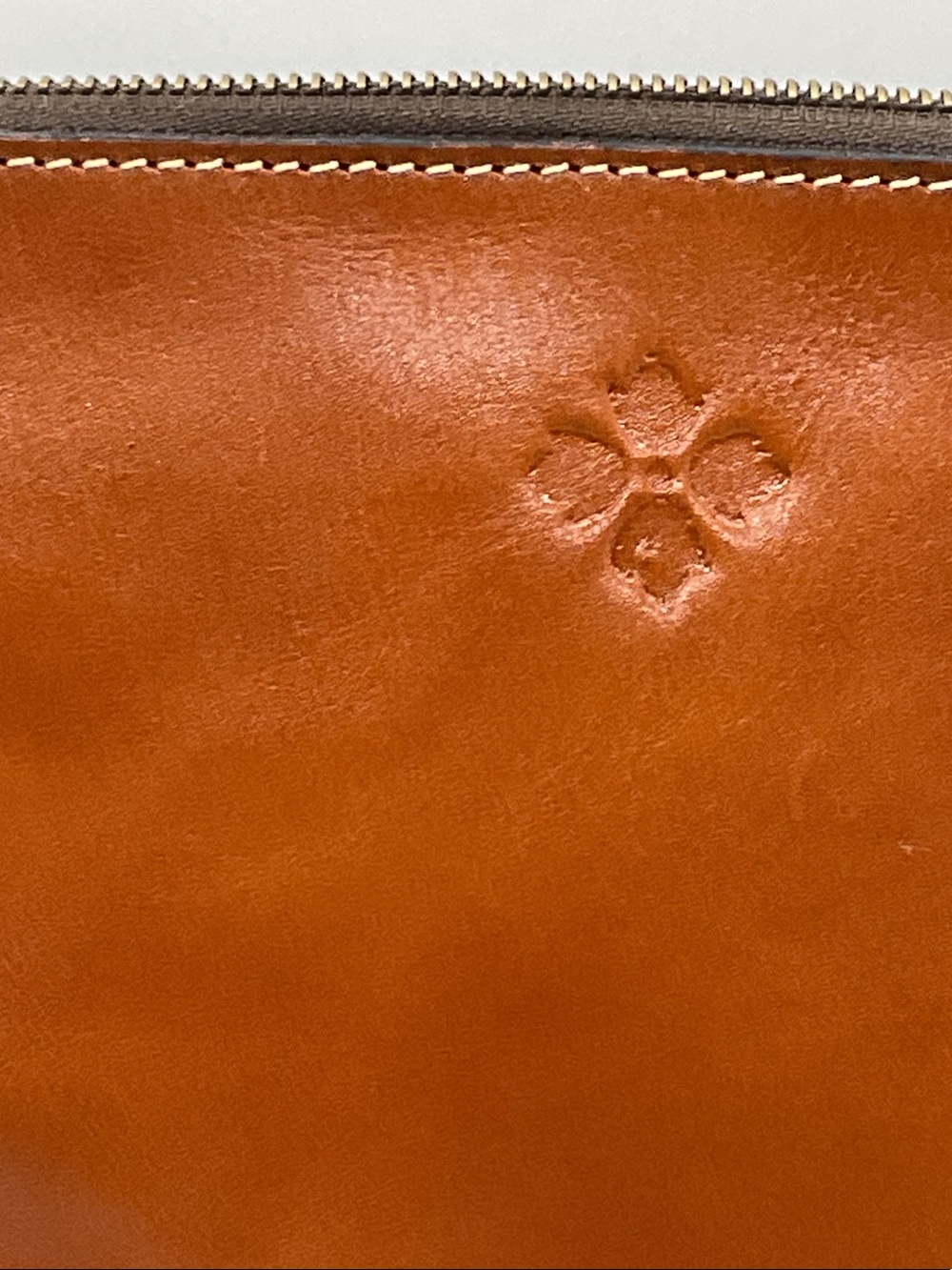 Patricia Nash Smooth Tan Leather Wristlet Clutch - Picture 2 of 14